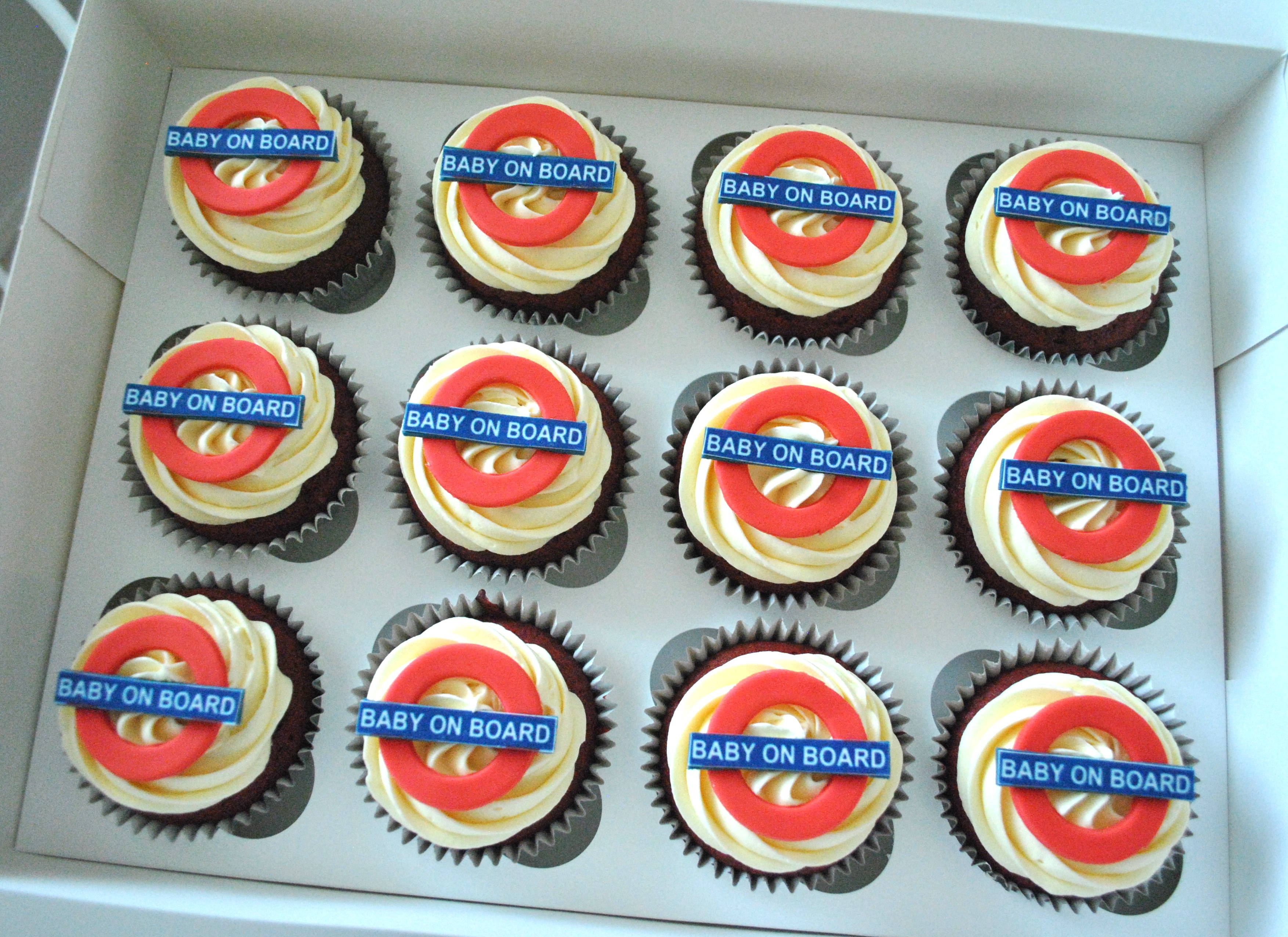Baby on board cupcakes