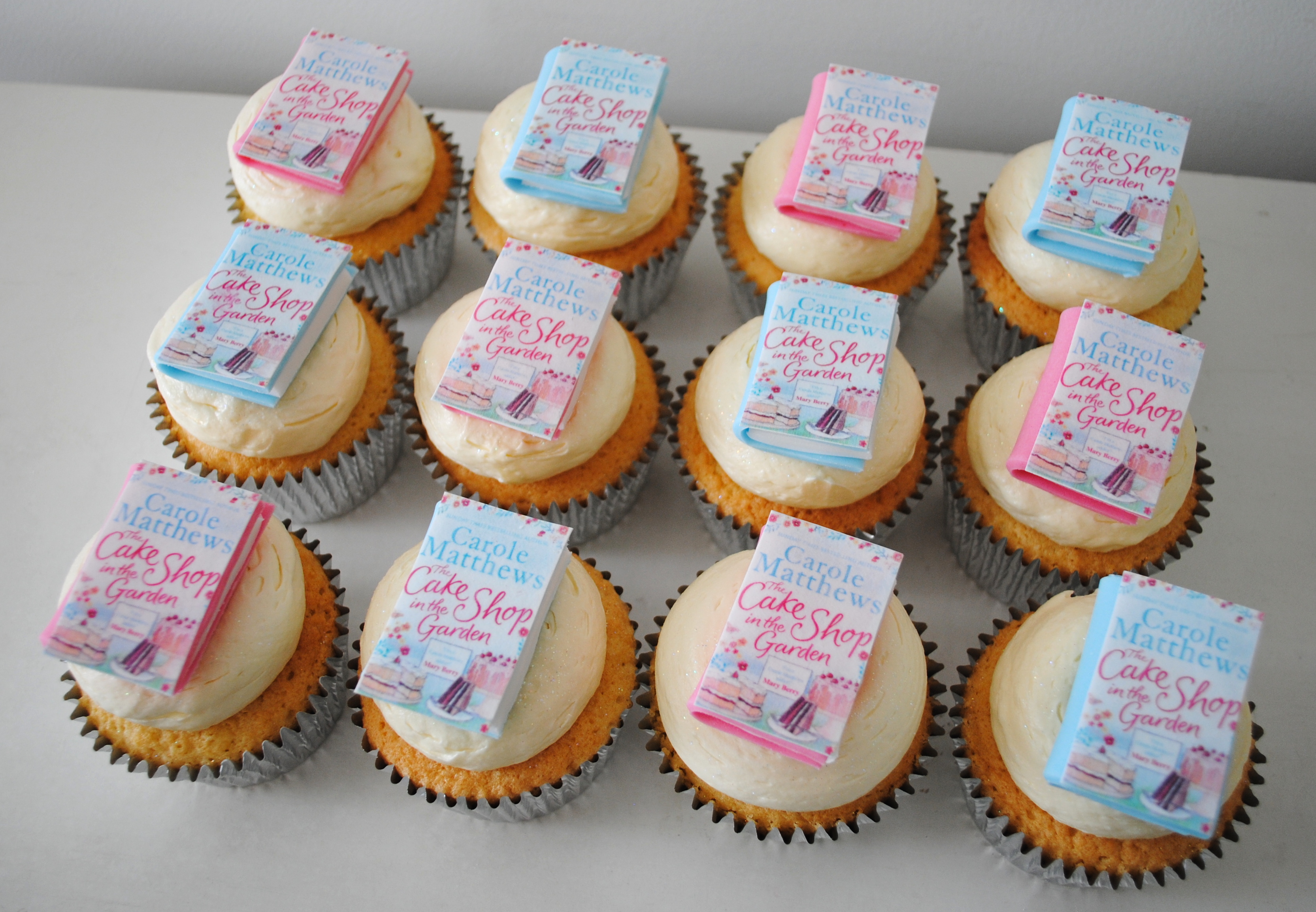 Carole Matthews The cake shop in the garden book launch