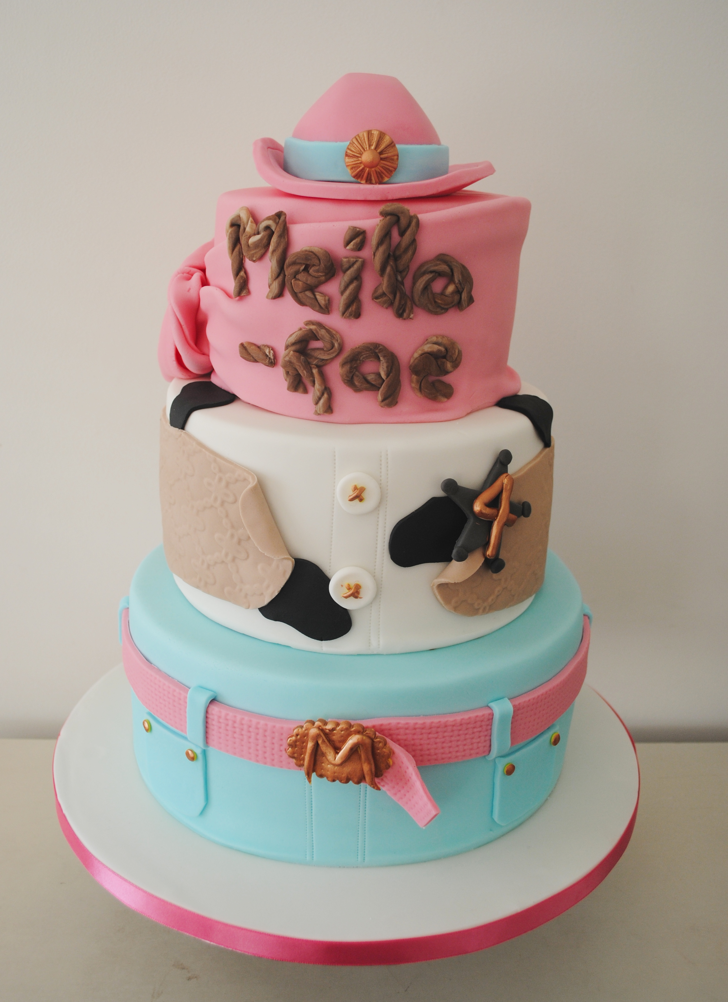Cowgirl themed 4th birthday cake