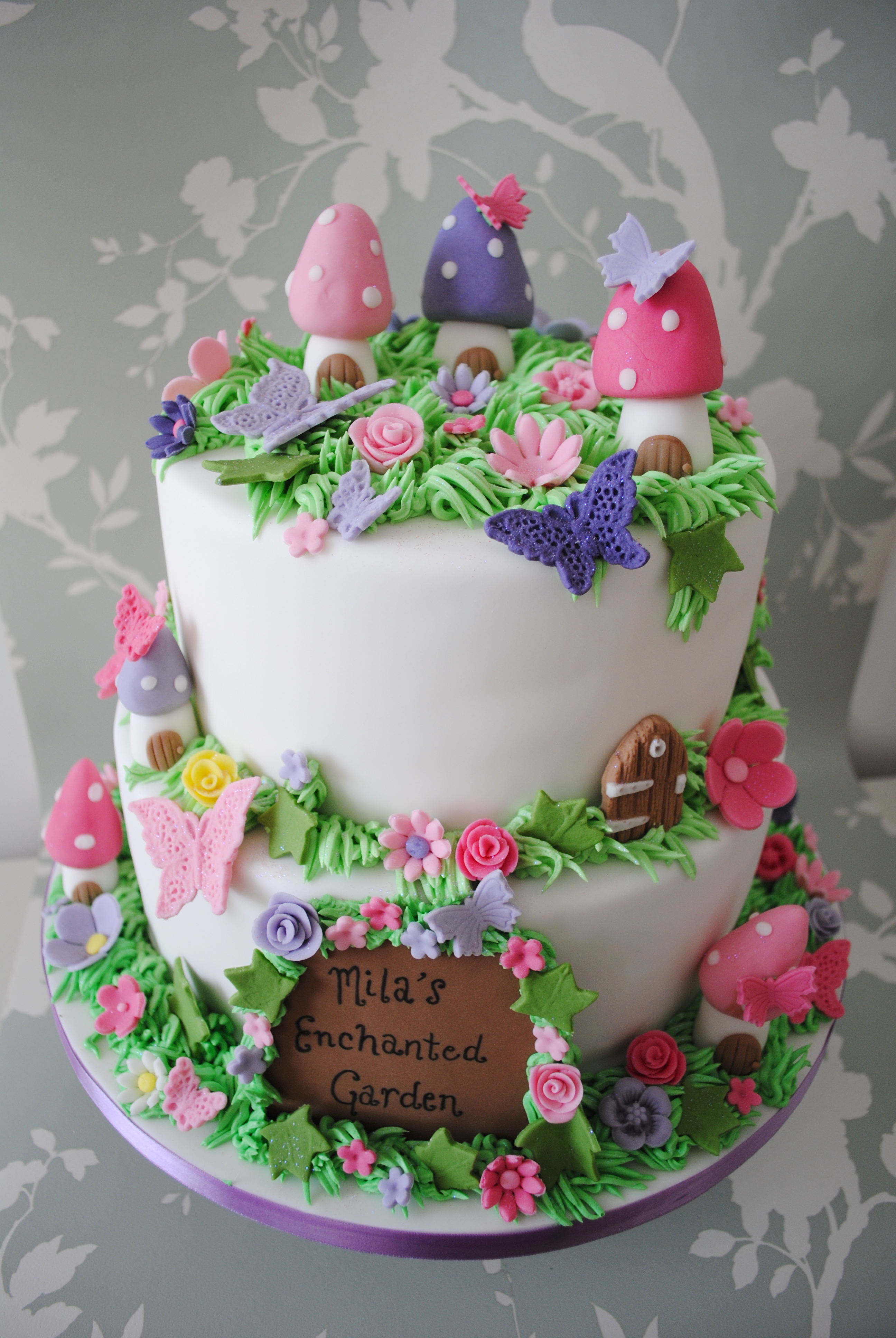 Enchanted garden cake