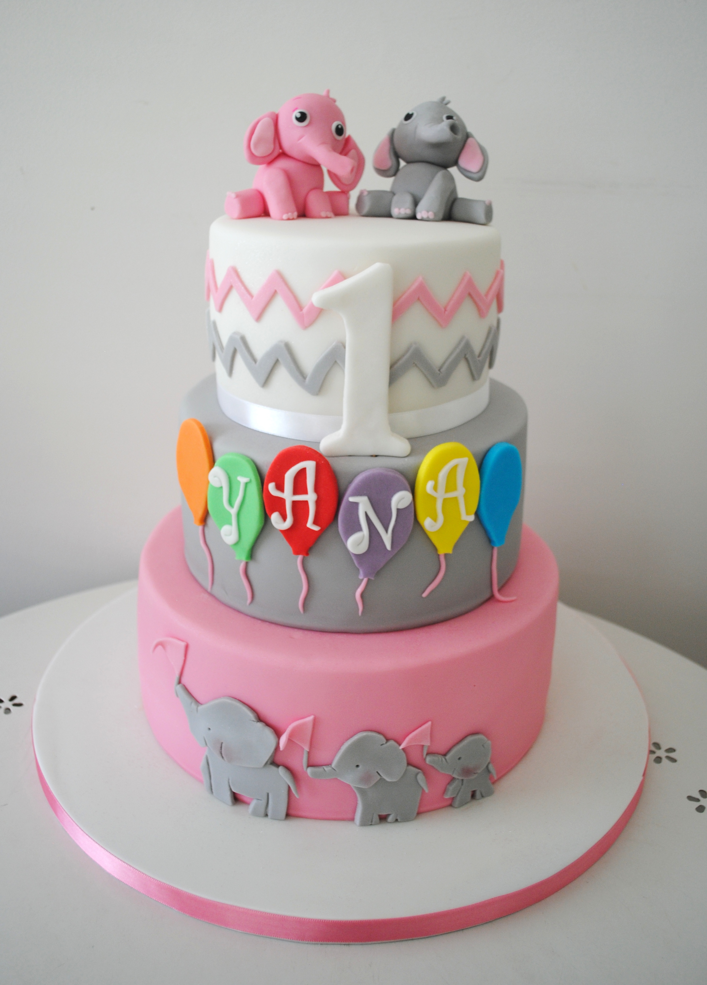 Yanas first birthday cake