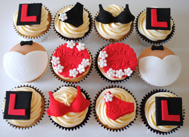 Hen party cupcakes