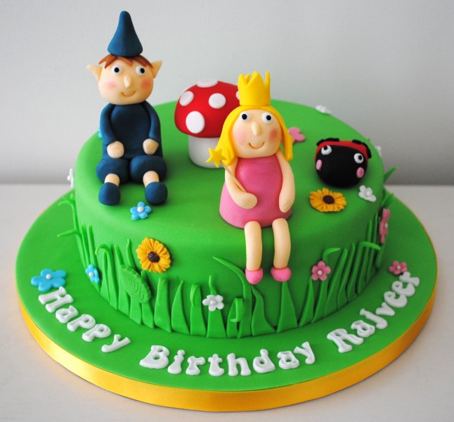 Holly and ben children's cake