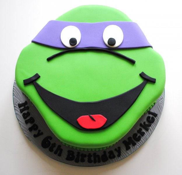 Donatello teenage mutant ninja turtle cake