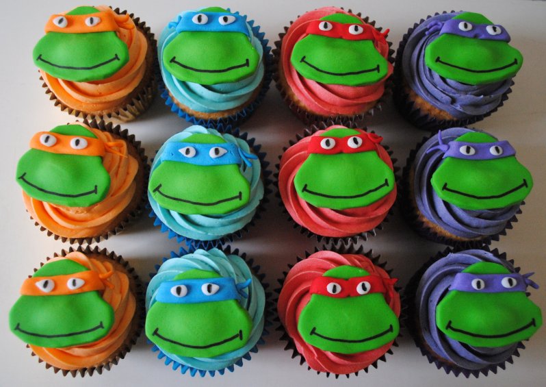 Teenage mutant ninja turtle cupcakes