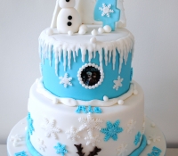 2 tiered Disney Frozen 4th birthday cake