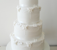 4 tiered wedding cake
