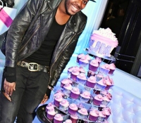 VJM Vas J Morgan birthday cupcakes
