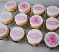 Corporate cucpakes for Guerlain