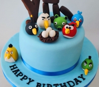 Angry birds birthday cake