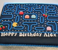 Pacman born in the 80's cake