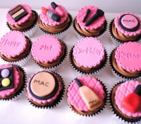 Mac make up girl birthday cupcakes