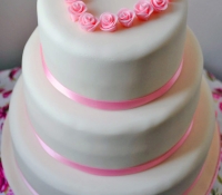3 tiered heart rose wedding cake