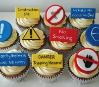 Construction cupcakes