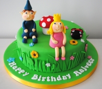 Holly and ben children's cake