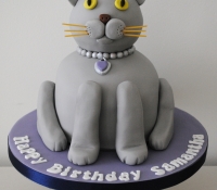 Standing cat novelty birthday cake
