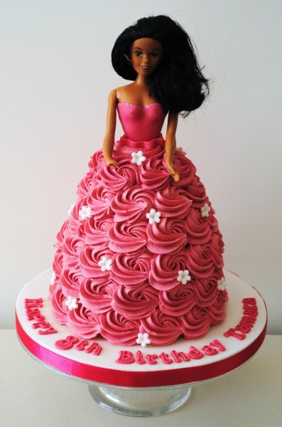 doll-birthday-cake (2)