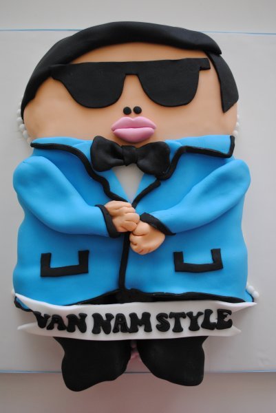 gangnam-style-birthday-cake