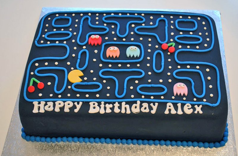 pacman-birthday-cake