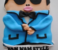 gangnam-style-birthday-cake