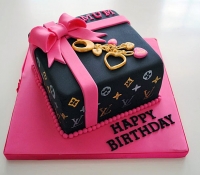 lv-birthday-cake
