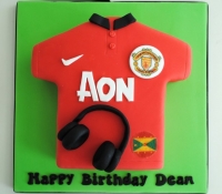 man-u-shirt-birthday-cake