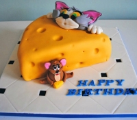 tom-jerry-birthday-cake