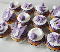 lilac birthday cupcakes