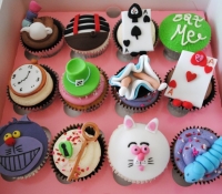 alice-in-wonderland-cupcakes