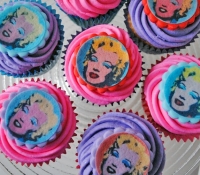 madonna-cupcakes