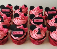 minnie-mouse-birthday-cupcakes