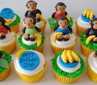monkey-banana-cupcakes