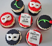 phantom-opera-cupcakes