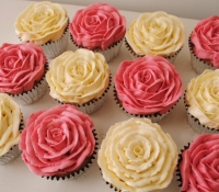 rose-cupcakes